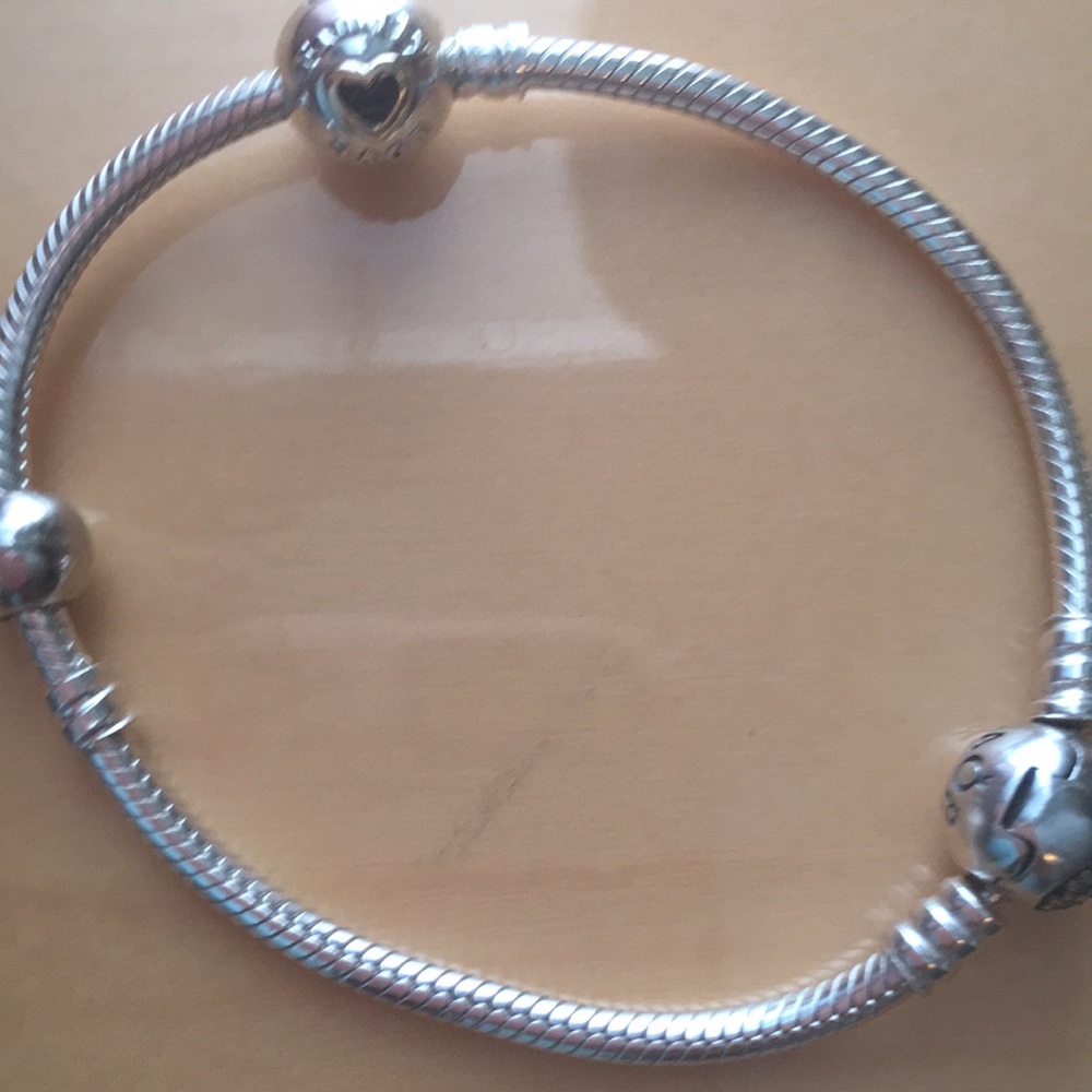 authentic Pandora bracelet - Picture 3 of 5